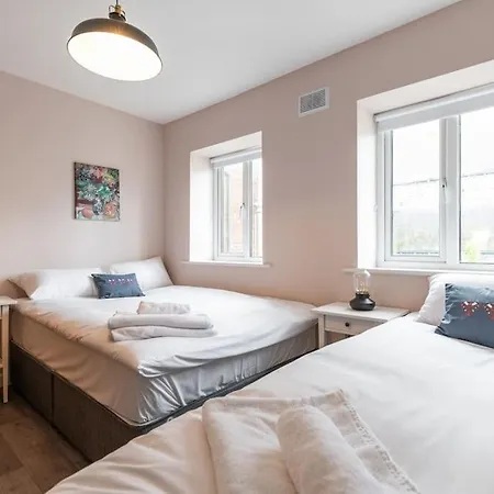 Fully Refurb Apt5 2nd Floor 아파트 *