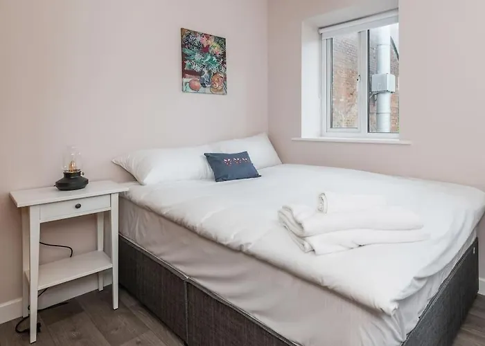 Fully Refurb Apt5 2nd Floor